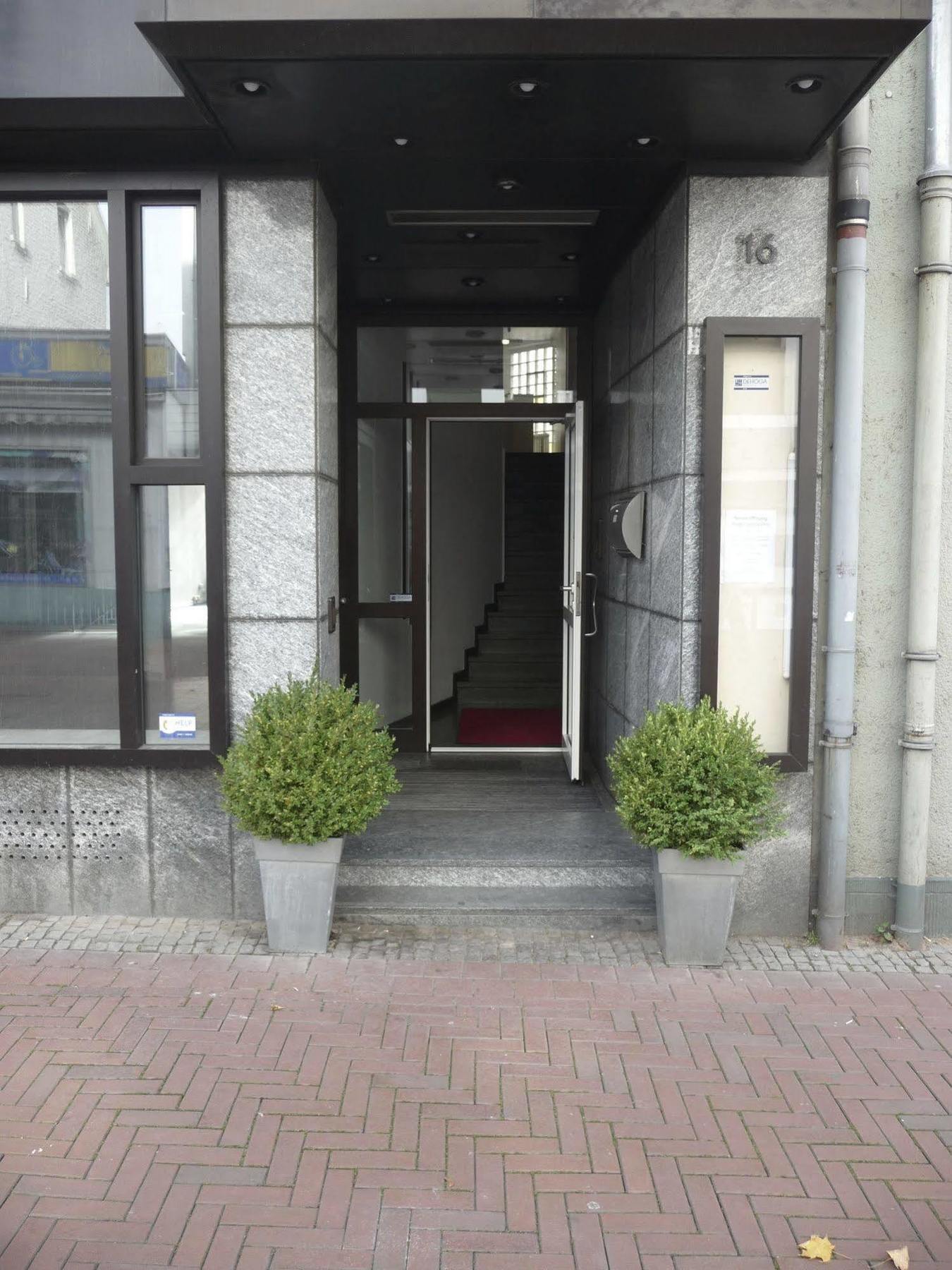 Hotel Sechzehn Leverkusen Exterior photo